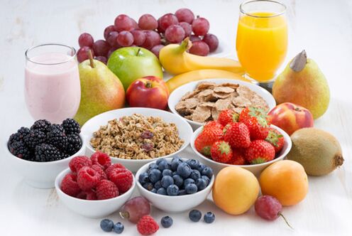 Bayas y frutas para una nutrición adecuada. 