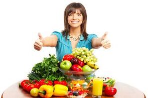 Frutas y verduras para una nutrición adecuada y pérdida de peso. 